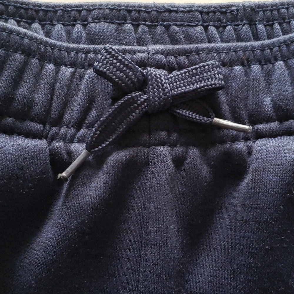 Reebok Boys Joggers Size‎ M 10/12 Navy Blue Lime Green Side Pockets